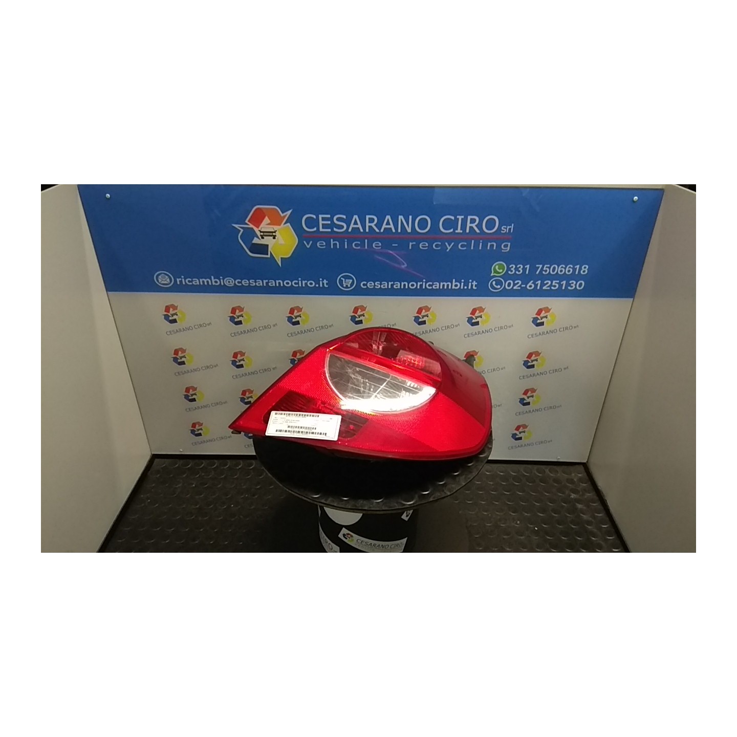 FANALE POST. DX. 009 RENAULT CLIO 3A SERIE (07/05-05/09) D4FD7 8200459960