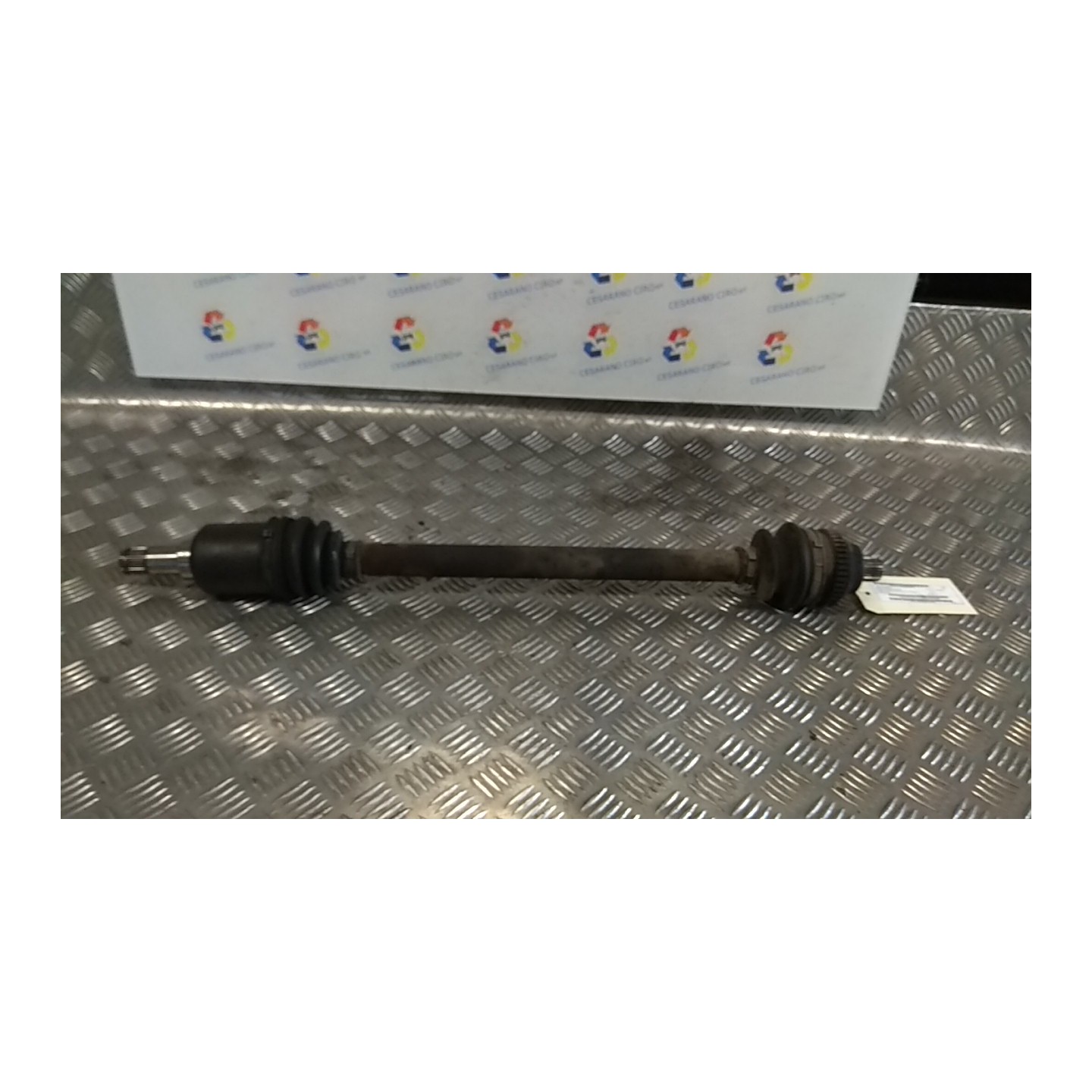 SEMIALBERO POST. DX. 081 SMART FORTWO (A/C450) (01/04-10/07) 61 Q0009853V003000000
