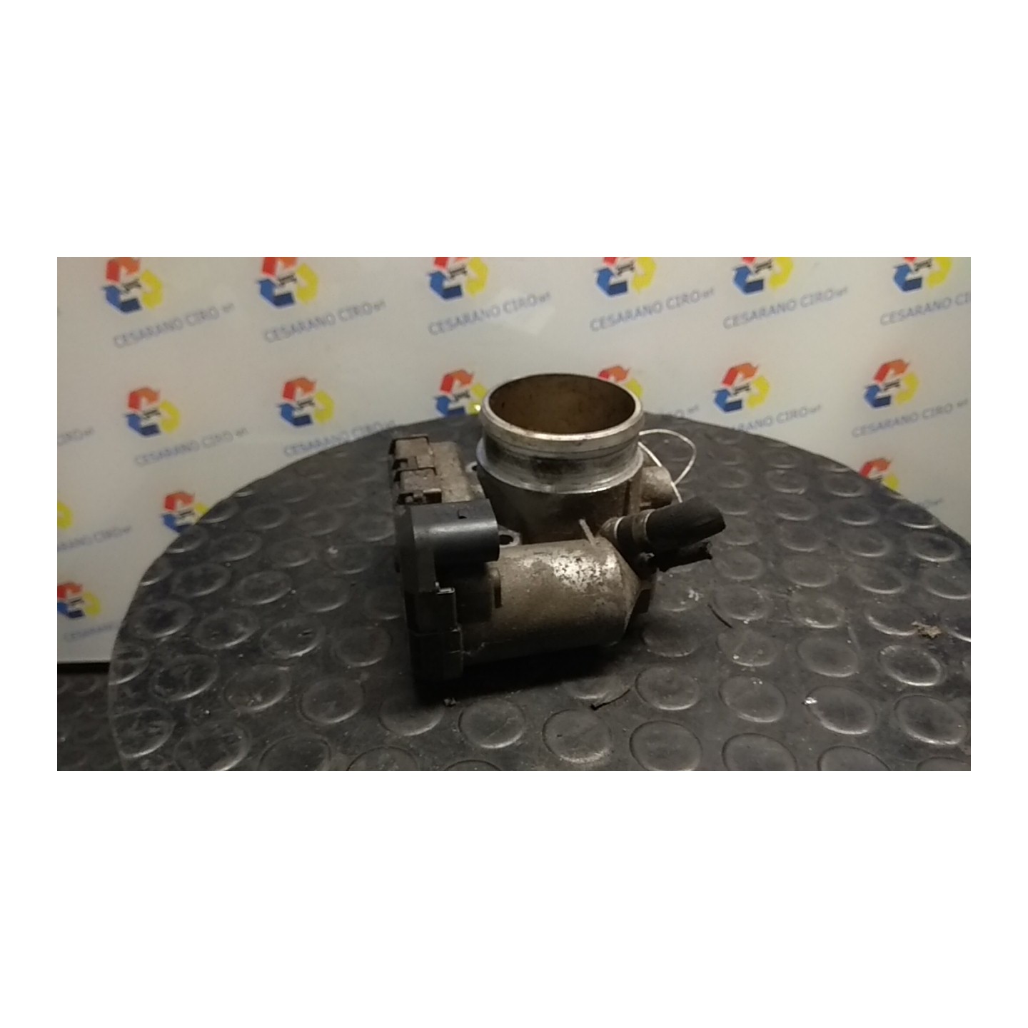 CORPO FARFALLATO 023 AUDI A4 (8D) (10/94-12/00) APT NB5737003006075