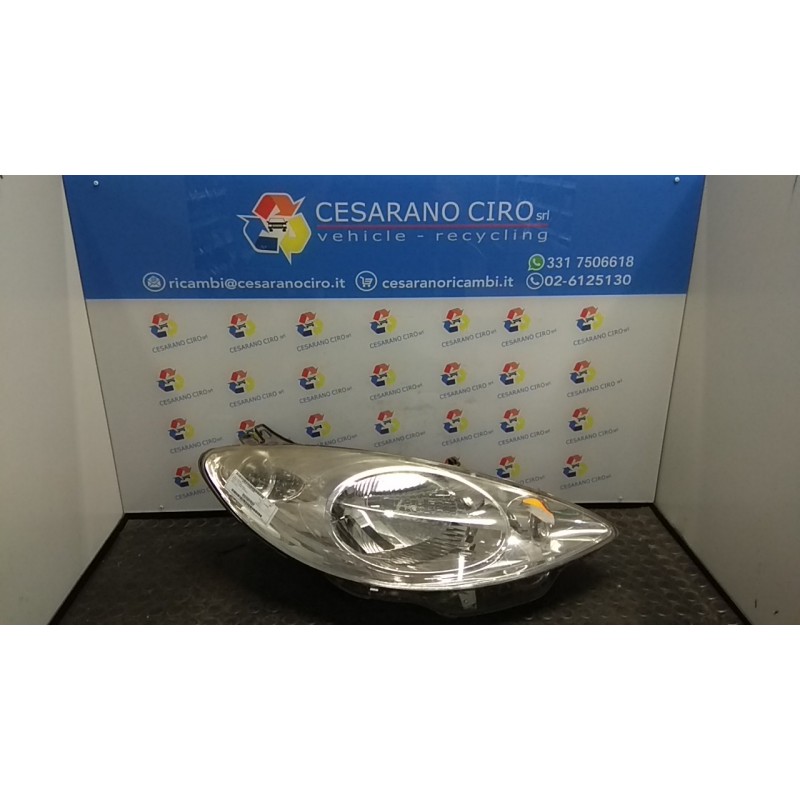 PROIETTORE DX. 061 PEUGEOT 1007 (04/05-06/10) 8HZ 620649