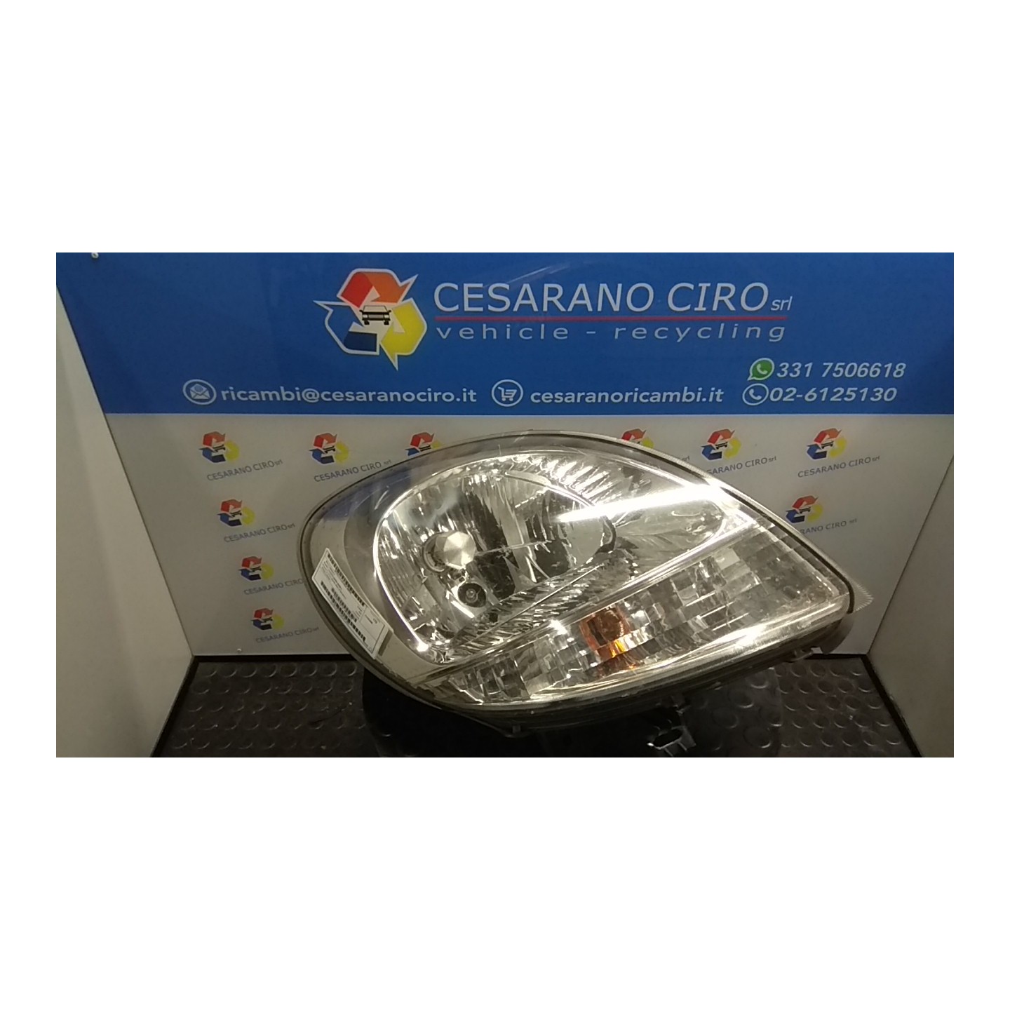 PROIETTORE DX. 020 RENAULT KANGOO (04/03-03/09) K9KW7 260107401R