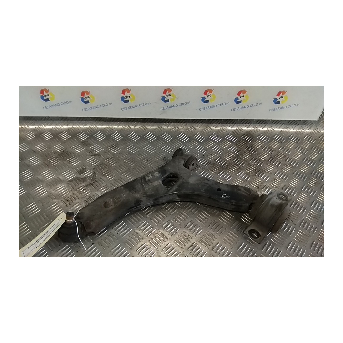BRACCIO OSCILLANTE SOSP. ANT. SX. 115 FORD FOCUS (CAK) (10/01-04/05) FYDB 1207974